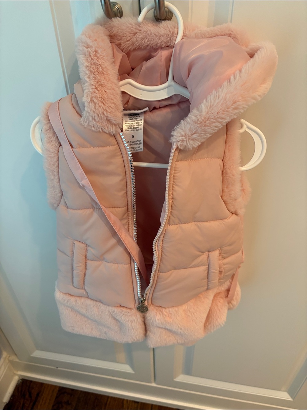 Nicole Miller Light Pink Faux-Fur Hooded Puffer Vest